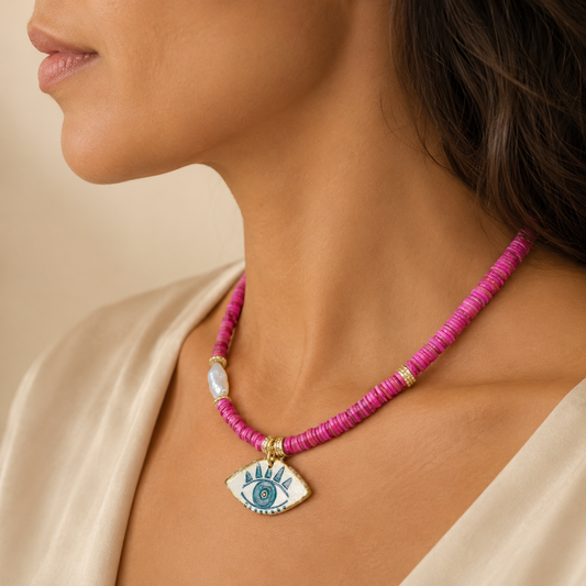 Amara Gaze Necklace