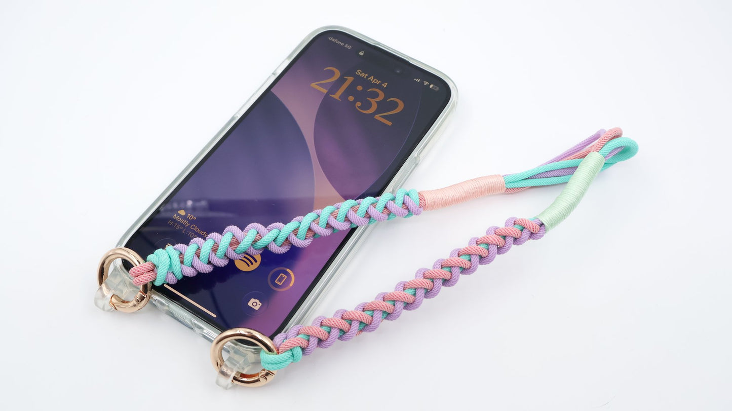 Tide Canyon Wristlet
