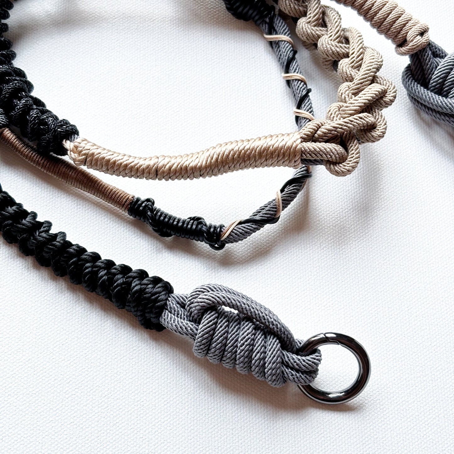 Granite Shore crossbody strap clip detail - interchangeable hardware and cord colour transition