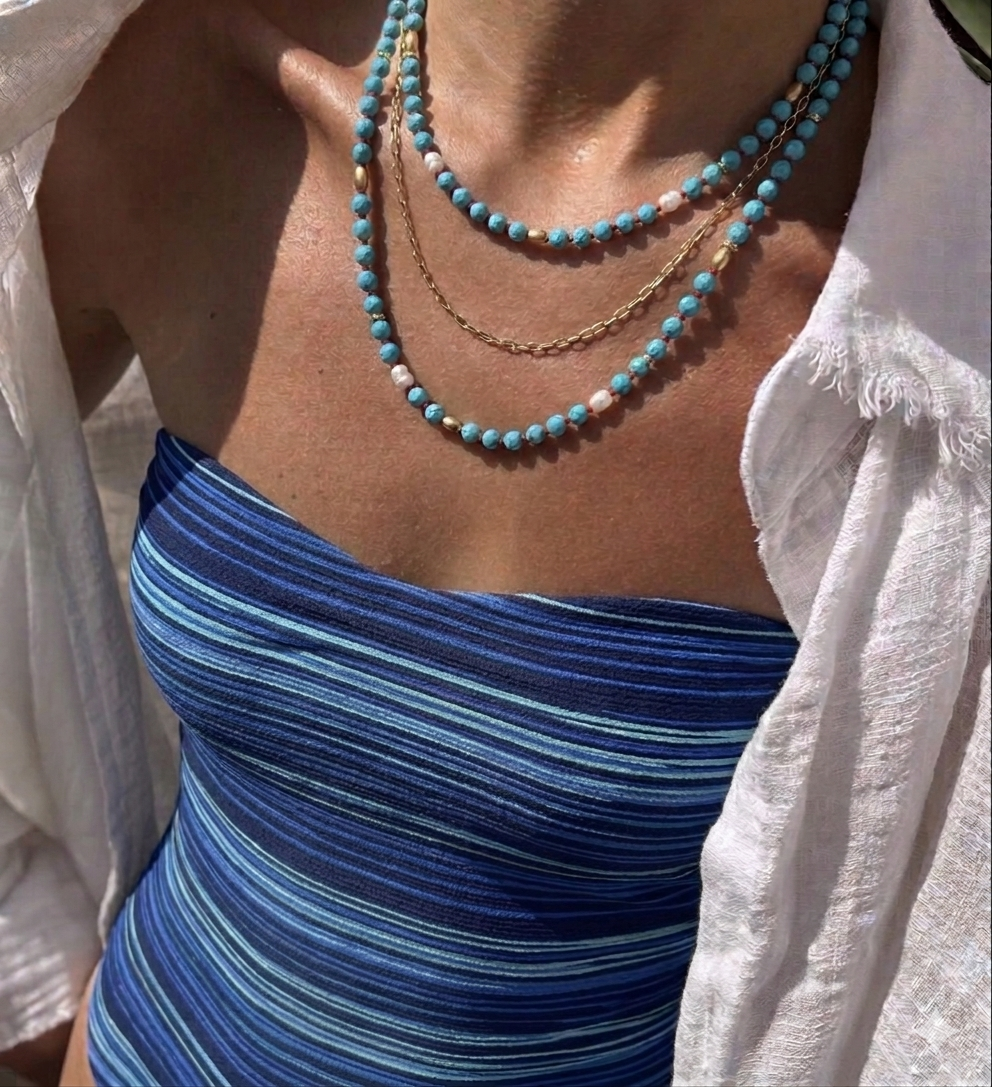The Mareia Necklace detail view by Idilco Atelier