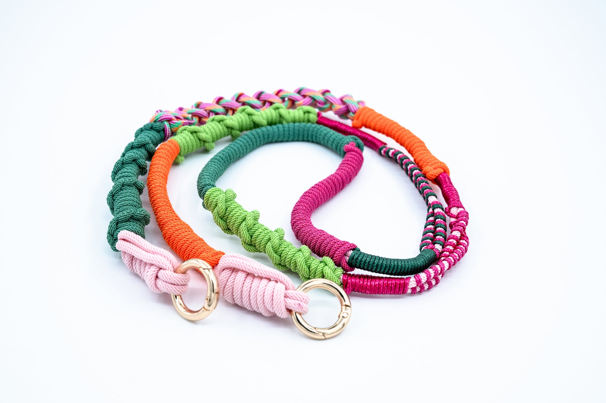 Verdant Dune crossbody strap clip detail - interchangeable hardware and cord colour transition
